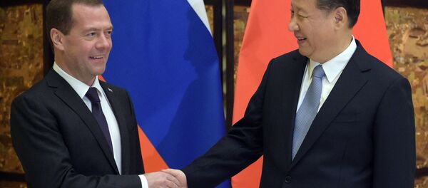 梅德韦杰夫与习近平指出俄中合作取得成功 - 俄罗斯卫星通讯社