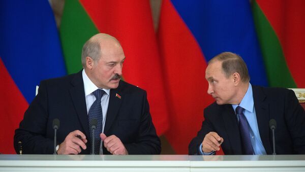 普京：莫斯科与明斯克在乌危机和打击叙恐怖分子问题上立场相近 - 俄罗斯卫星通讯社