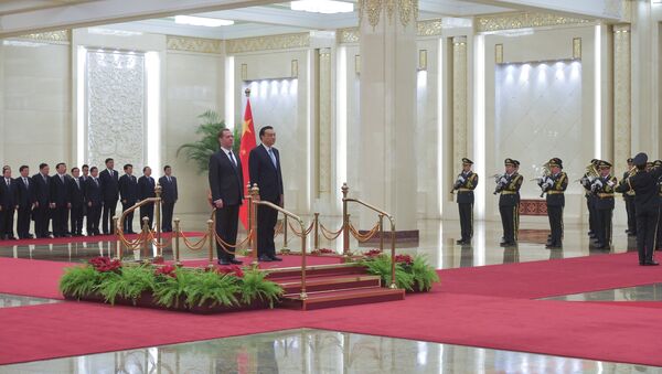 俄总理赞成中国总理关于必须共同应对经济挑战的观点 - 俄罗斯卫星通讯社