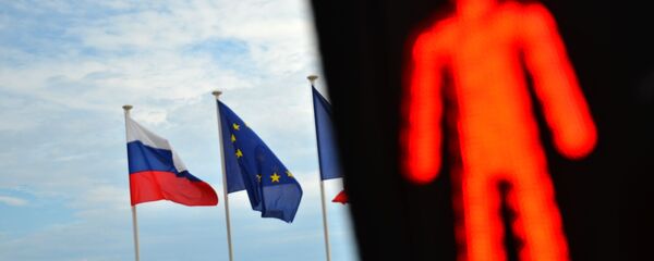 Флаги России, ЕС, Франции на набережной Ниццы - 俄罗斯卫星通讯社