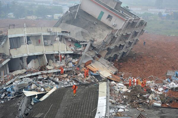 深圳山體滑坡造成的破壞 - 俄羅斯衛星通訊社