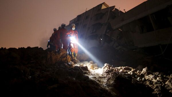 雲南鎮雄發生山體滑坡致2人死亡 - 俄羅斯衛星通訊社