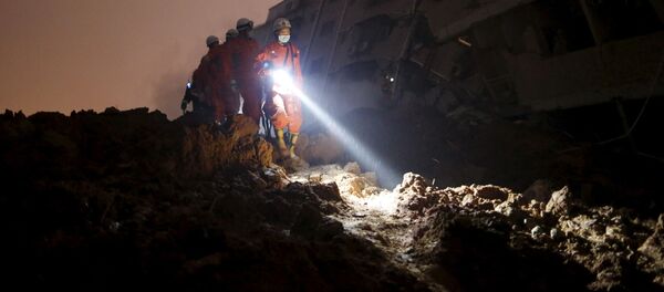 中国警方逮捕了涉嫌与深圳山体滑坡事故有关的12人 - 俄罗斯卫星通讯社