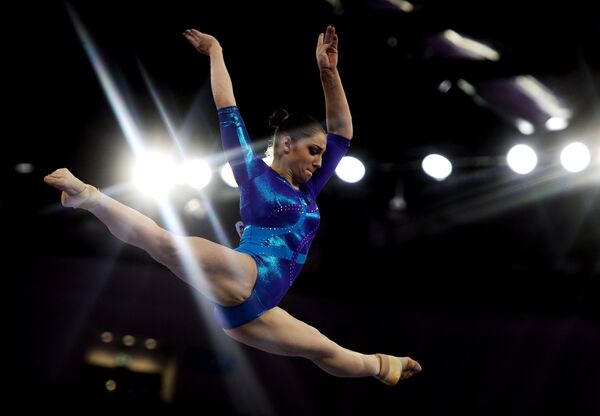 俄罗斯体操运动员阿利娅•穆斯塔芬娜在巴库举行的首届欧洲运动会上参加比赛。 - 俄罗斯卫星通讯社