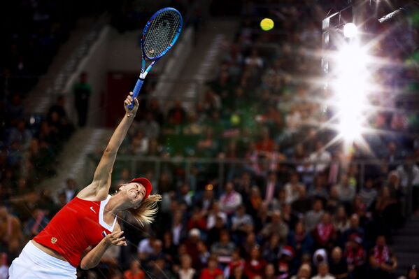 玛丽亚•莎拉波娃在波兰对战厄休拉•拉德万斯卡 - 俄罗斯卫星通讯社