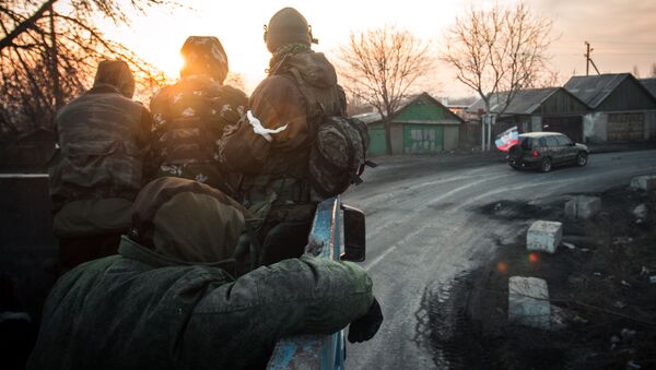 顿涅茨克共和国国防部驳斥基辅关于民兵试图突围的声明 - 俄罗斯卫星通讯社