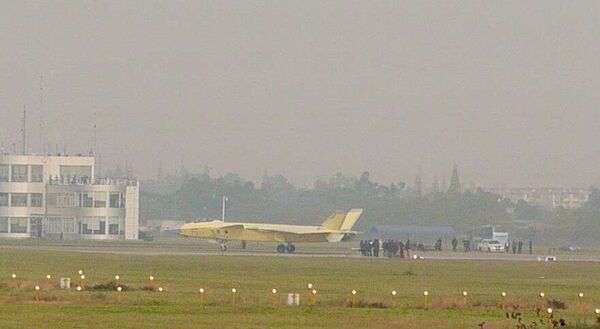 J-20 - 俄罗斯卫星通讯社