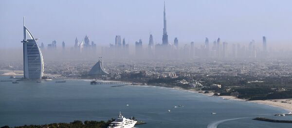 迪拜中心摩天大樓賓館起火,火勢猛烈吞噬數十層樓 迪拜中心摩天大樓賓館起火,火勢猛烈吞噬數十層樓 - 俄羅斯衛星通訊社