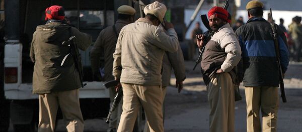 遇袭印度空军基地再传枪声 正在那里寻找其他武装分子 遇袭印度空军基地再传枪声 正在那里寻找其他武装分子 - 俄罗斯卫星通讯社
