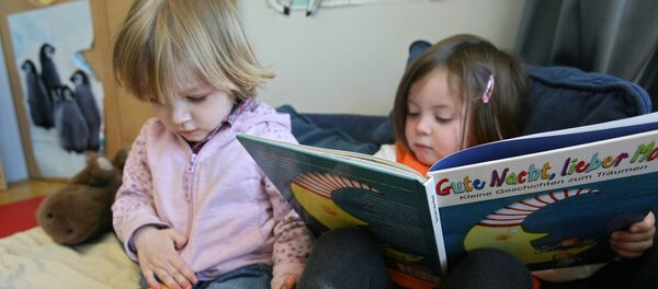 学者：童年时期的阅读影响收入水平 - 俄罗斯卫星通讯社