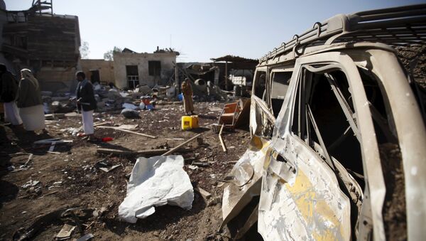 20余人在也门首都附近的轰炸中死亡 - 俄罗斯卫星通讯社