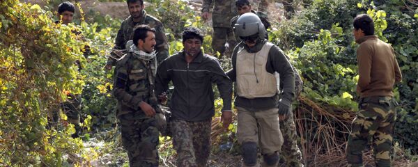 俄外交官称不相信美国对“不明直升机”向“伊斯兰国”运送人员弹药不知情 - 俄罗斯卫星通讯社