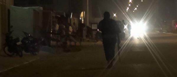 布基納法索安全部隊開始強攻遭襲酒店 布基納法索安全部隊開始強攻遭襲酒店 - 俄羅斯衛星通訊社