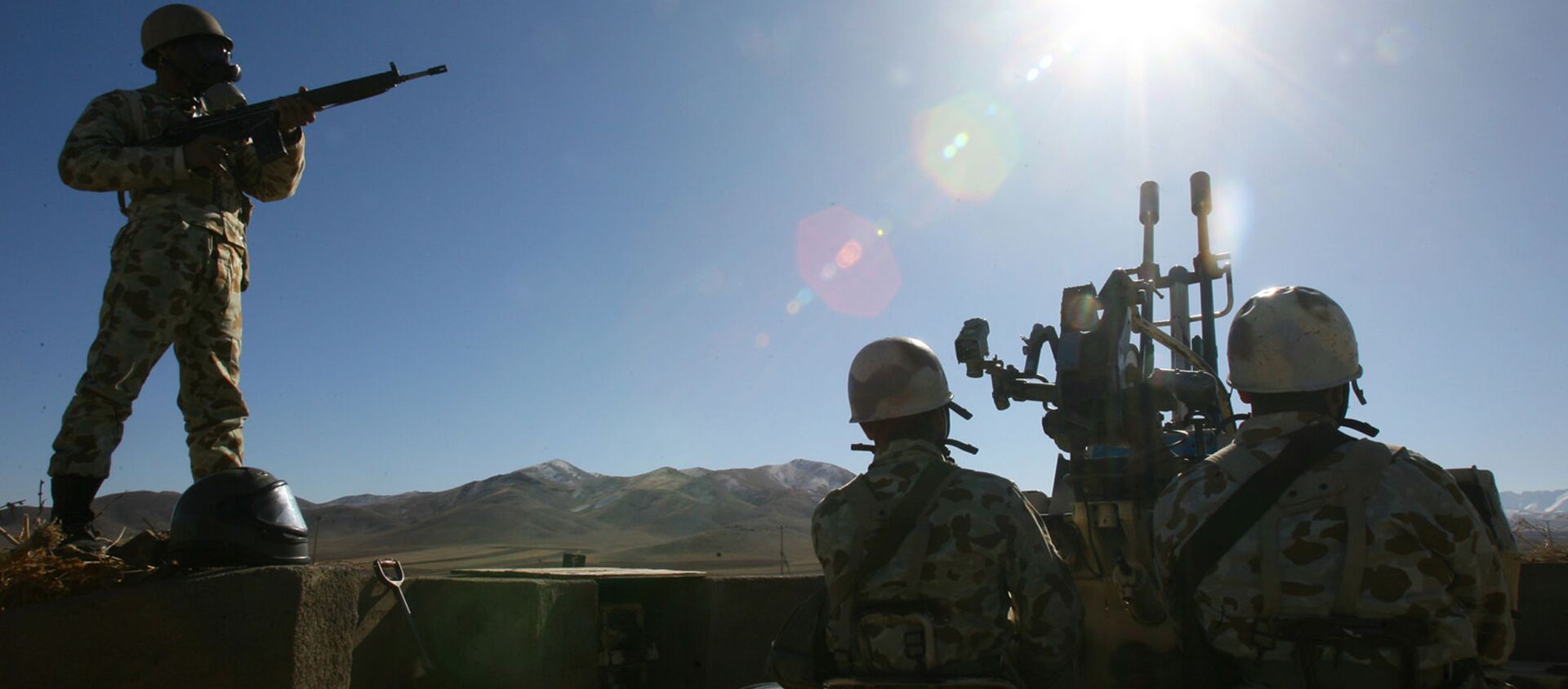 伊朗將2016至2017年軍費開支縮減4億美元 - 俄羅斯衛星通訊社, 1920, 17.01.2016