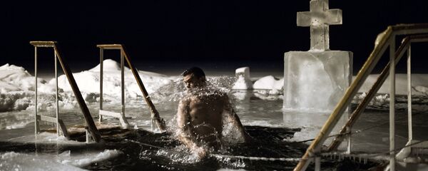 洗礼 - 俄罗斯卫星通讯社