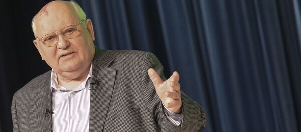 普京祝贺戈尔巴乔夫86岁生日 普京祝贺戈尔巴乔夫86岁生日 - 俄罗斯卫星通讯社