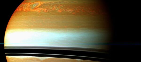 “卡西尼”号太空探测器拍摄到土星日出 - 俄罗斯卫星通讯社