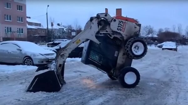 會“跳舞”的掃雪車 - 俄羅斯衛星通訊社