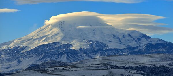 厄爾布魯士山，北高加索 - 俄羅斯衛星通訊社