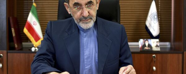 伊朗最高领袖顾问：伊朗计划继续采购俄制武器 - 俄罗斯卫星通讯社