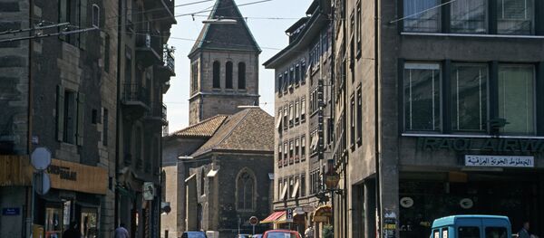 一名瑞士人为购车牌支付了创本国纪录的15.8万美元 - 俄罗斯卫星通讯社