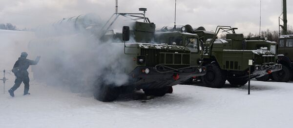 S-400 “凯旋”防空导弹系统 - 俄罗斯卫星通讯社