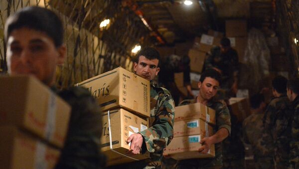 俄国防部：一月向被“伊斯兰国”围困的叙利亚代尔祖尔供应超过200吨人道救援 - 俄罗斯卫星通讯社
