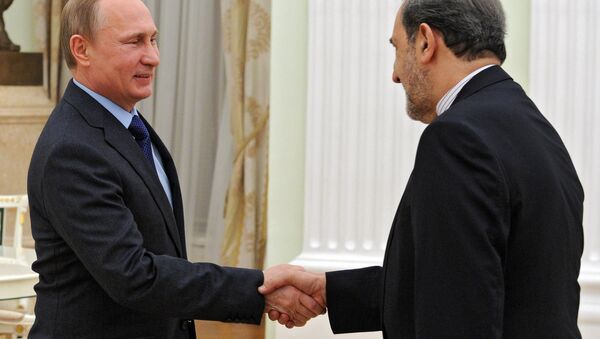 普京與伊朗最高領袖顧問（圖片資料） - 俄羅斯衛星通訊社