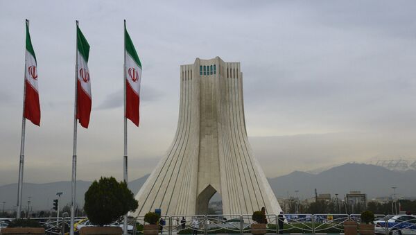媒体：伊朗弃用美元结算石油贸易 - 俄罗斯卫星通讯社