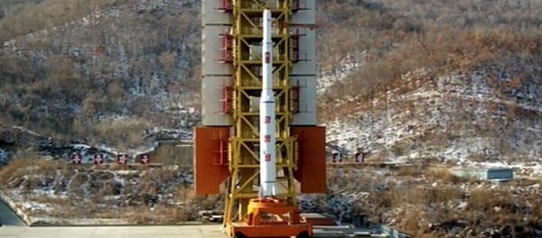 韓國國防部:朝鮮發射的導彈的最大射程為1.3萬公里 韓國國防部:朝鮮發射的導彈的最大射程為1.3萬公里 - 俄羅斯衛星通訊社