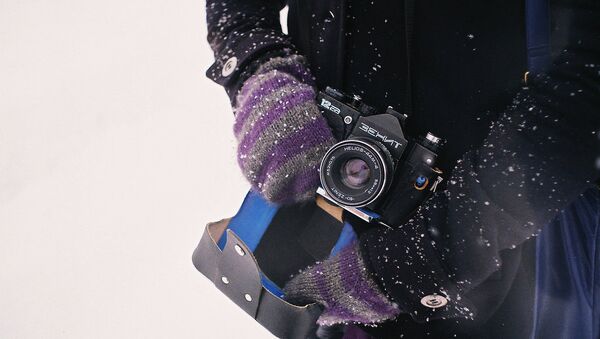 俄開始零售新款傳奇相機“澤尼特” - 俄羅斯衛星通訊社