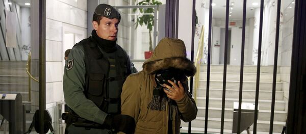 媒体:中国工银欧洲事务负责人及律师已赶往被搜查的马德里分行 媒体:中国工银欧洲事务负责人及律师已赶往被搜查的马德里分行 - 俄罗斯卫星通讯社