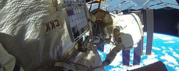 Выход в открытый космос российских космонавтов - 俄羅斯衛星通訊社