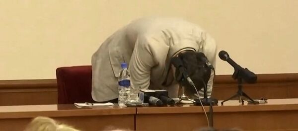 美国大学生恳请朝鲜政府宽大处理(视频) 美国大学生恳请朝鲜政府宽大处理(视频) - 俄罗斯卫星通讯社