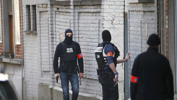 警方在布魯塞爾專項行動中擊斃罪犯 另有兩人在逃 - 俄羅斯衛星通訊社