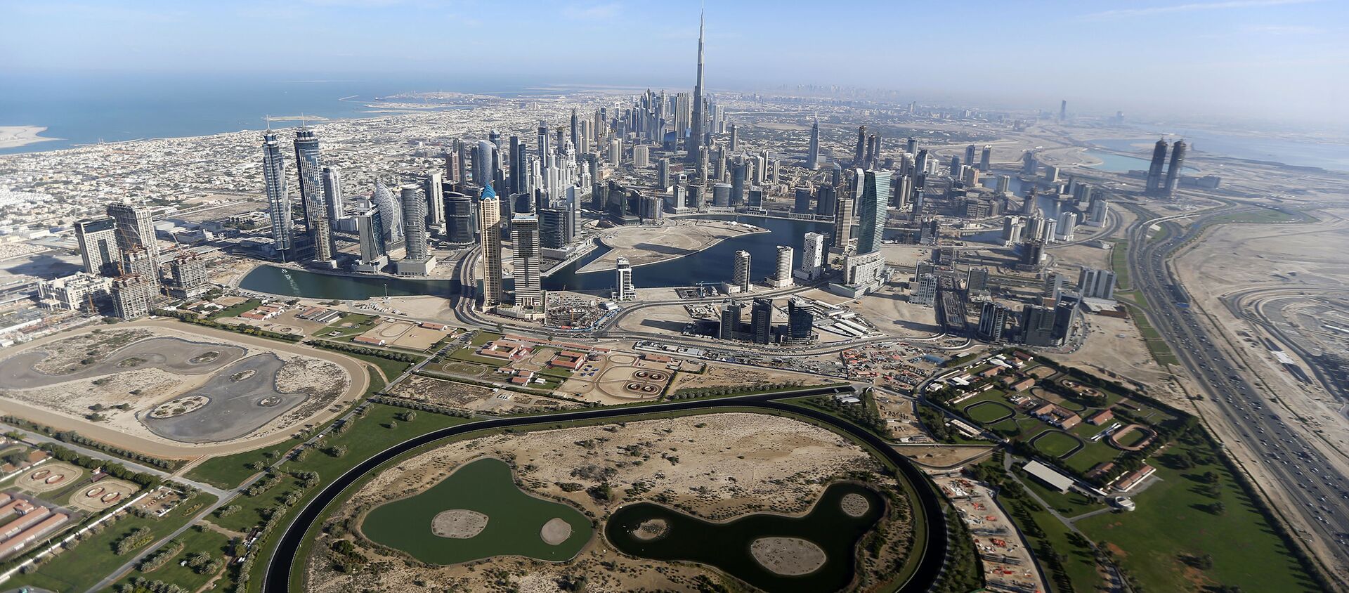 Вид на самую высокую башню в мире Бурдж-Халифа в Дубае, ОАЭ - 俄罗斯卫星通讯社, 1920, 31.05.2021