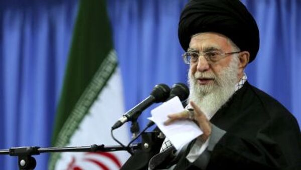 伊朗最高领袖呼吁反击对伊经济战争 - 俄罗斯卫星通讯社
