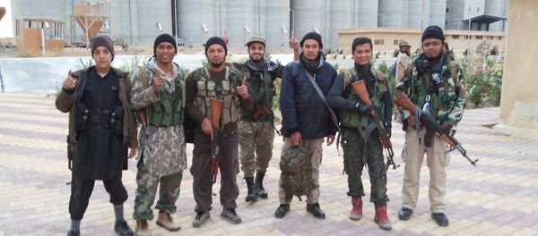 伊拉克官员：“伊斯兰国”培训1400名儿童自杀式恐怖分子发动恐袭 - 俄罗斯卫星通讯社