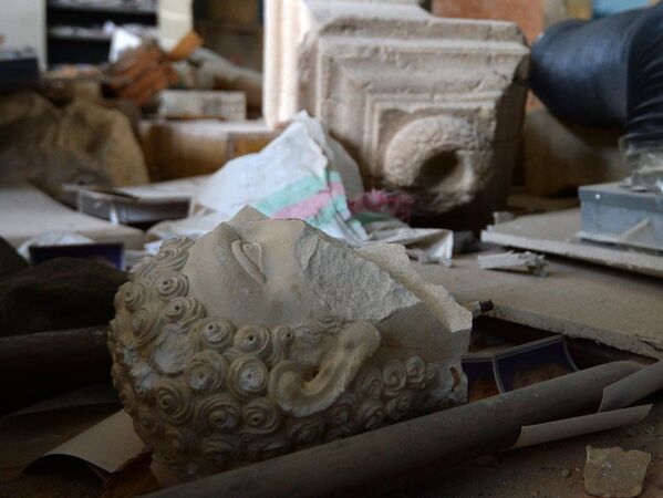 巴爾米拉古城是聯合國教科文組織六大世界文化遺產之一,從2015年5月中旬開始處於IS的控制之下。 巴爾米拉古城是聯合國教科文組織六大世界文化遺產之一,從2015年5月中旬開始處於IS的控制之下。 - 俄羅斯衛星通訊社