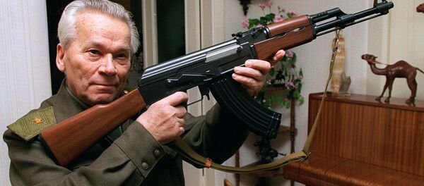 委內瑞拉將恢復建設卡拉什尼科夫自動步槍製造廠 - 俄羅斯衛星通訊社