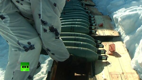 海洋炮兵部隊朝維柳欽斯基小火山開炮 - 俄羅斯衛星通訊社