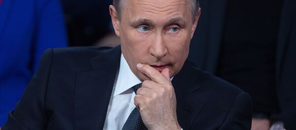 Президент РФ Владимир Путин на III Медиафоруме ОНФ Правда и справедливость - 俄羅斯衛星通訊社