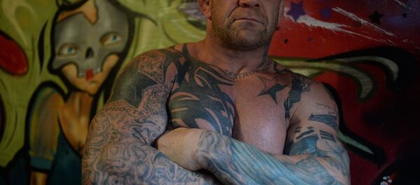 美国格斗选手孟森打算加入俄共 - 俄罗斯卫星通讯社