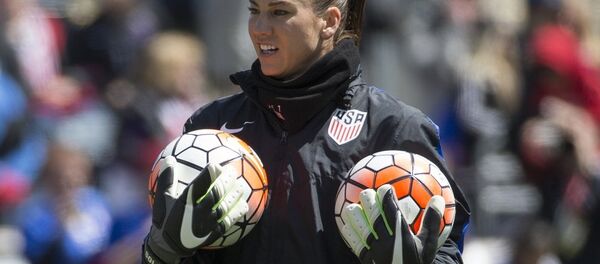 沙特妇女本周将首次被允许进入足球场 - 俄罗斯卫星通讯社