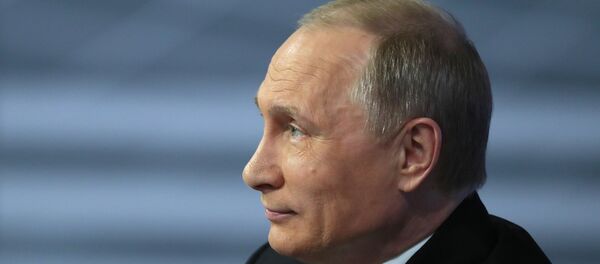 克宮公佈普京2015年收入為13萬美元 - 俄羅斯衛星通訊社