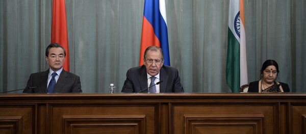 俄中印三国外长会议 俄中印三国外长会议 - 俄罗斯卫星通讯社