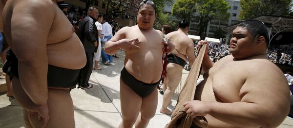 媒體：日本首個裸體主義者餐廳拒絕老人和胖人進入 - 俄羅斯衛星通訊社