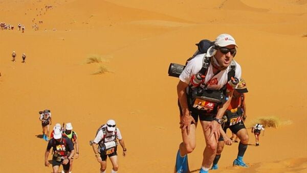在世界最熱沙漠舉辦250公里馬拉松長跑 - 俄羅斯衛星通訊社