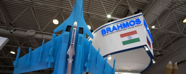 印度空军首批两架苏-30MKI战机换装“布拉莫斯”导弹 - 俄罗斯卫星通讯社