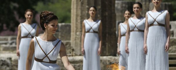 Церемония зажжения Олимпийского огня в Древней Олимпии - 俄罗斯卫星通讯社